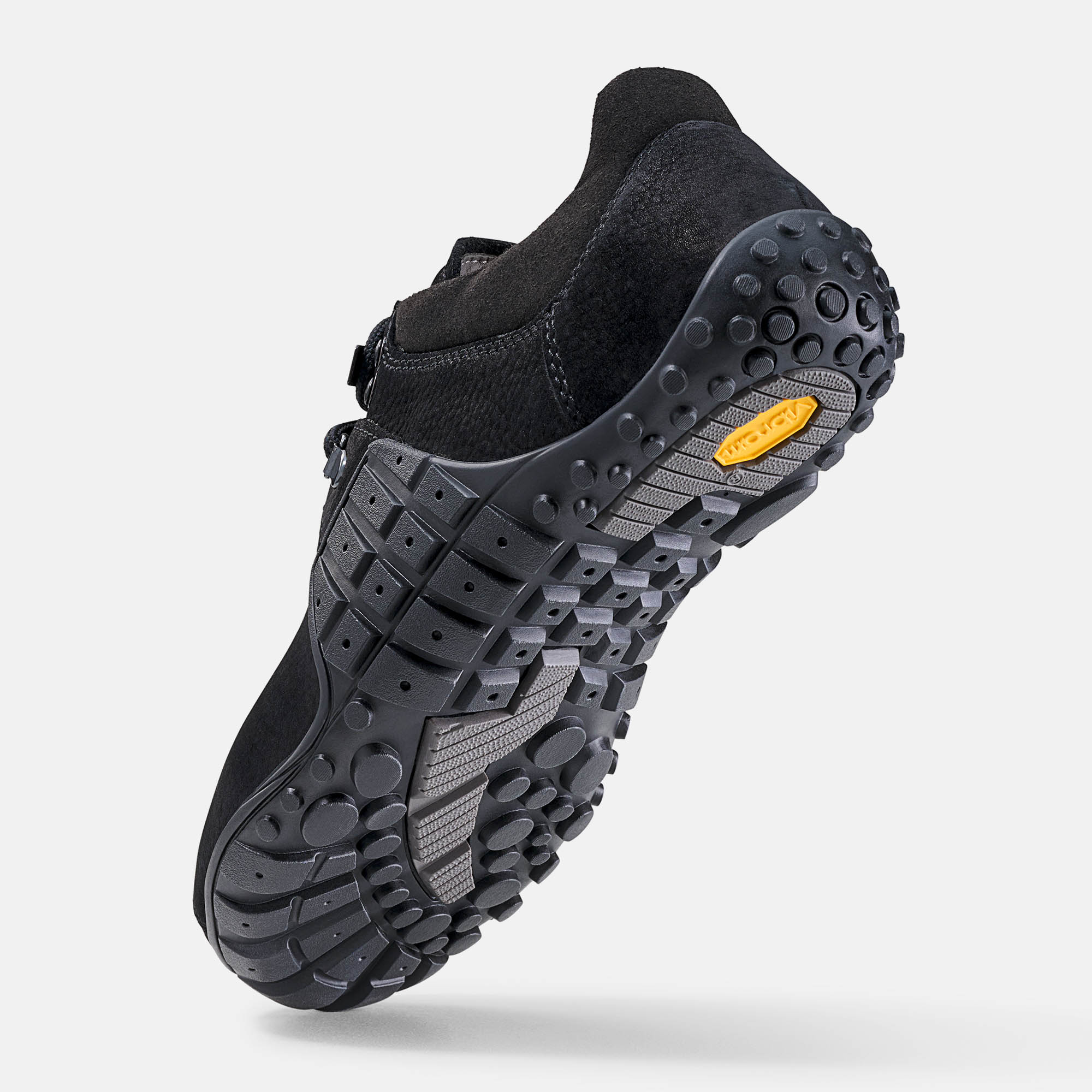 BÄR Schuhe Unisexschuhe Wanderschuhe Track Barefoot schwarz Rindnubukleder Seitenansicht