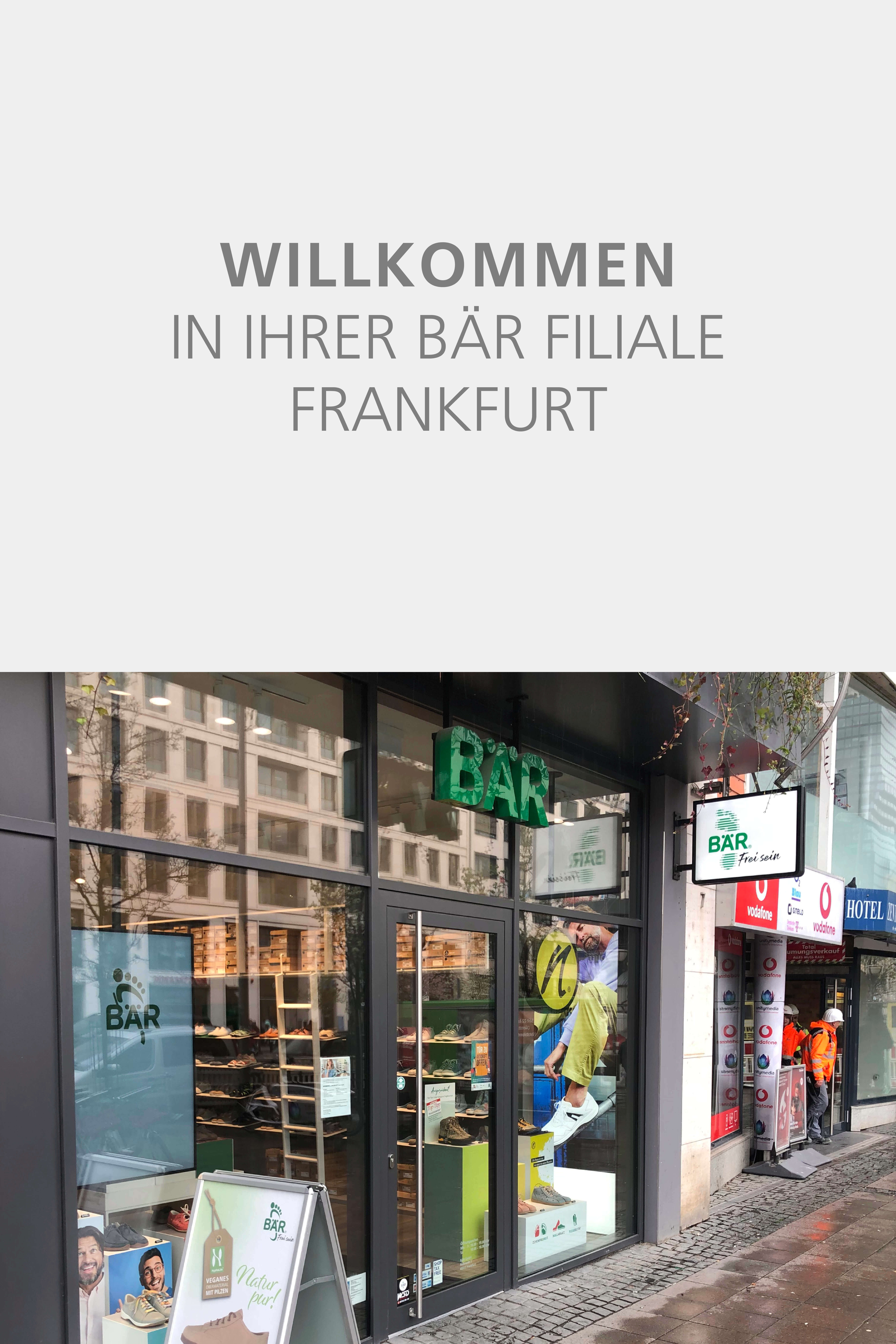 Front view of BÄR shoe store in Frankfurt, showcasing the store entrance and signage.